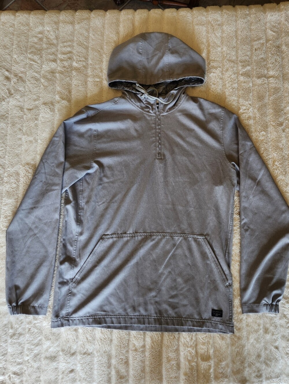 Travis Mathew Men's Hooded Pullover Shirt 1/4 Zip - Gray Size Medium